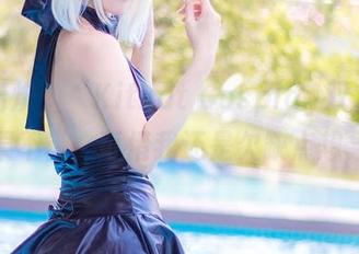 原图出炉，“Kitkat Cosplay双人”壁纸效果不错，可惜我还是欠缺点想象力。